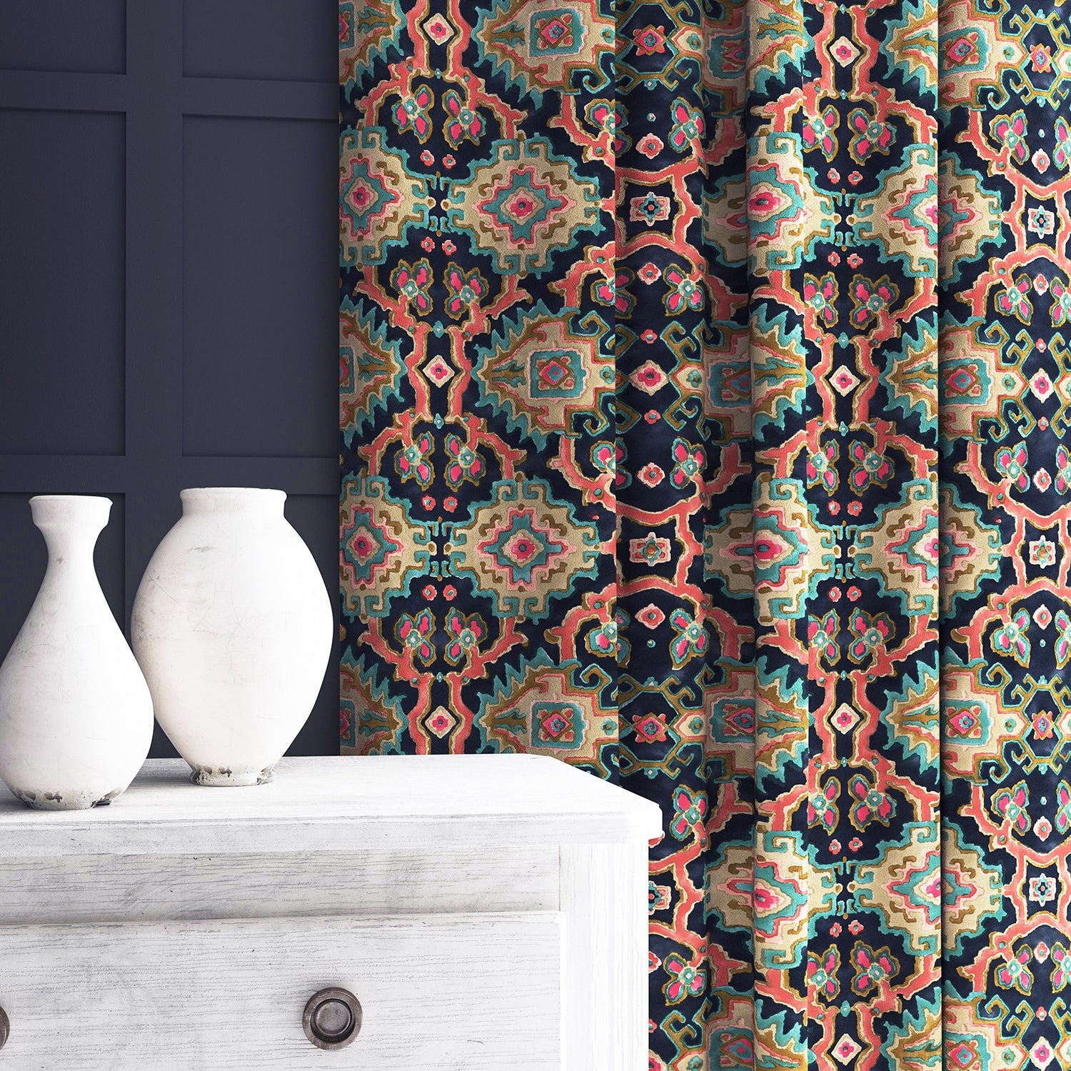 Velvet curtain in a printed velvet fabric with an oriental geometric design in multicolours