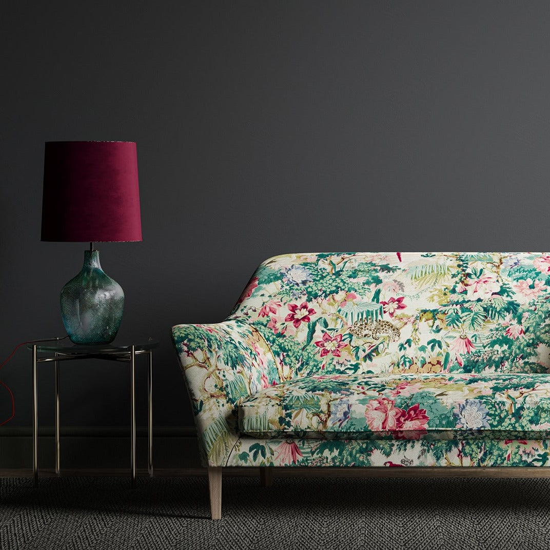 Sofa in a tropical linen fabric with a printed exotic jungle scene