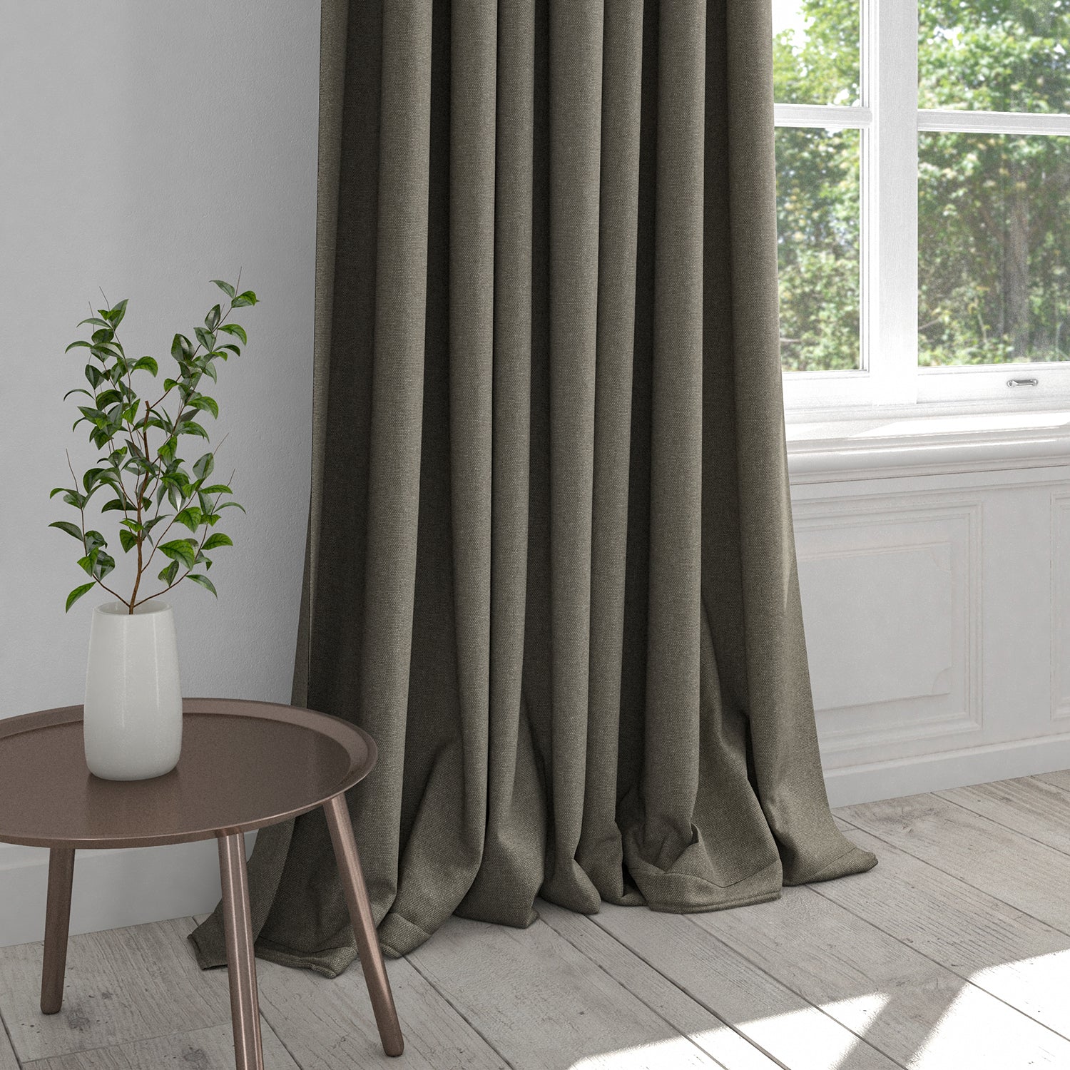 Curtain in a taupe cotton fabric with stain resistant finish