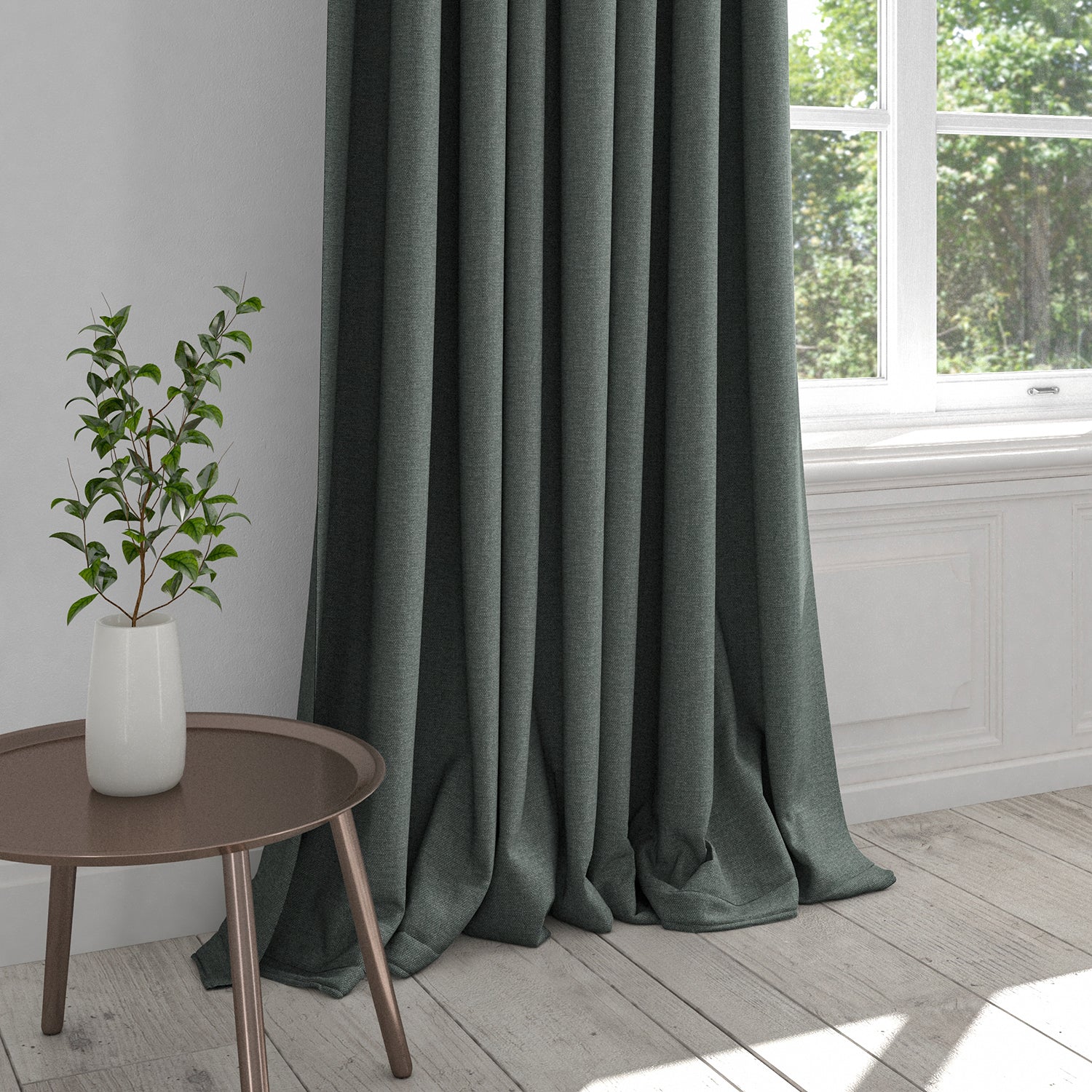 Curtain in a dark blue washable cotton fabric