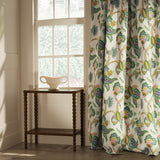 Curtain in a linen fabric with floral vine design