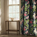 Curtain in a linen fabric with a floral and bird design