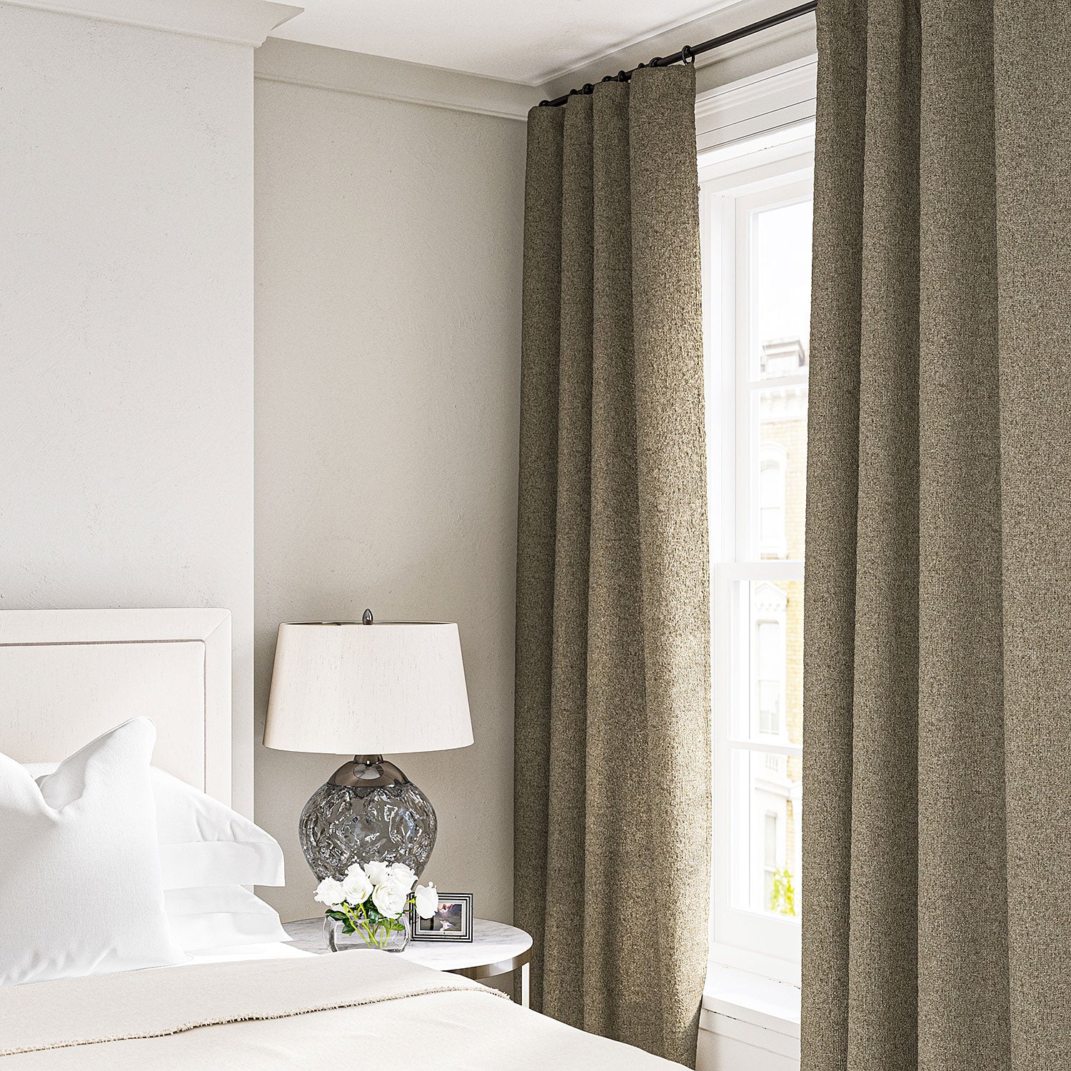 Curtain in a boucle fabric in Fawn
