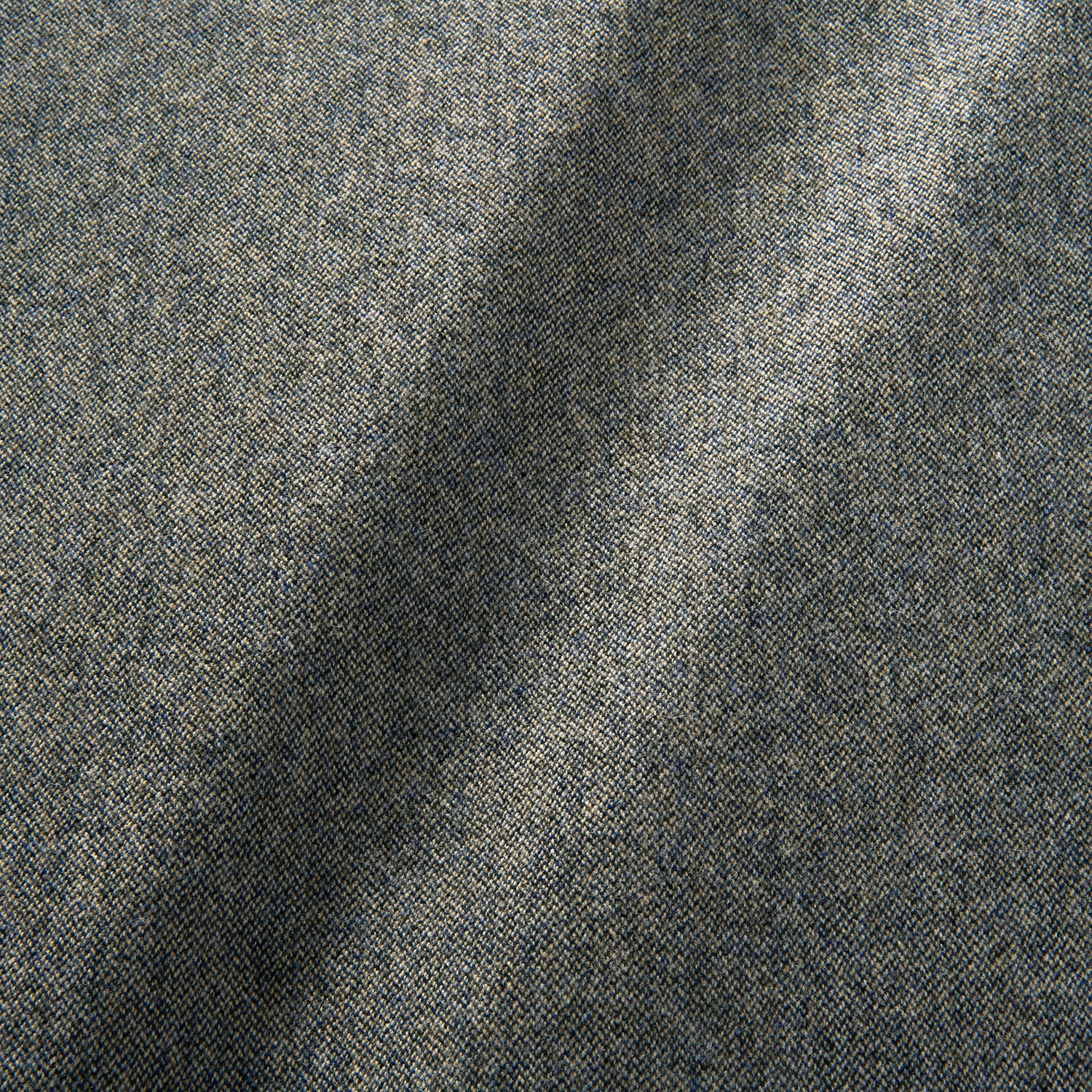 Sample of a pure wool woven fabric in blue.