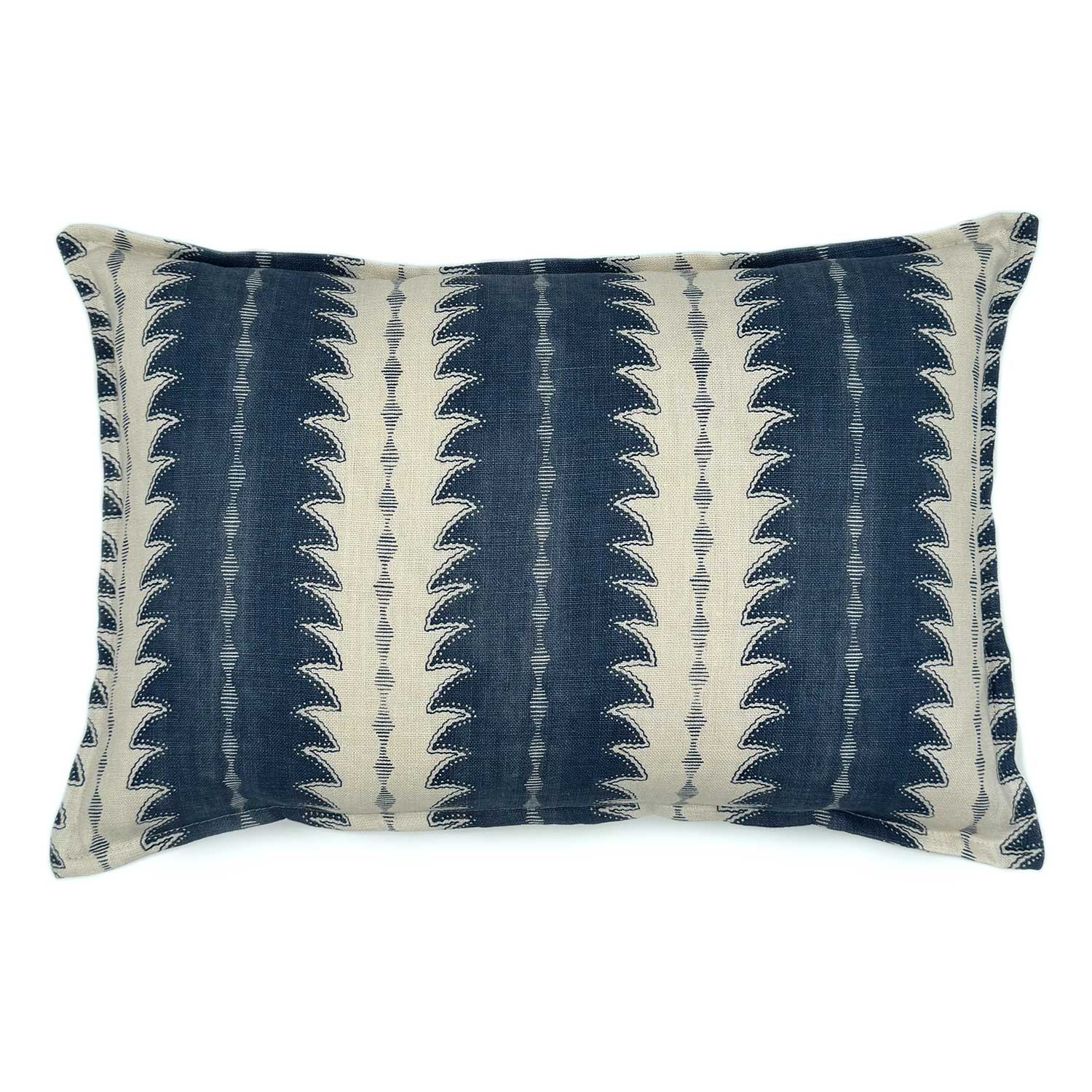 A blue and off white linen cushion with an attractive ‘fern’ design and finished with a sleek, Oxford edge.