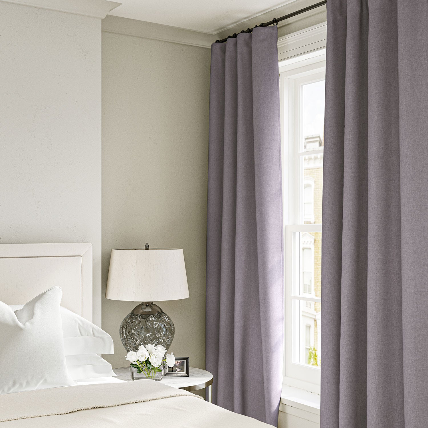 Linen curtain in lilac