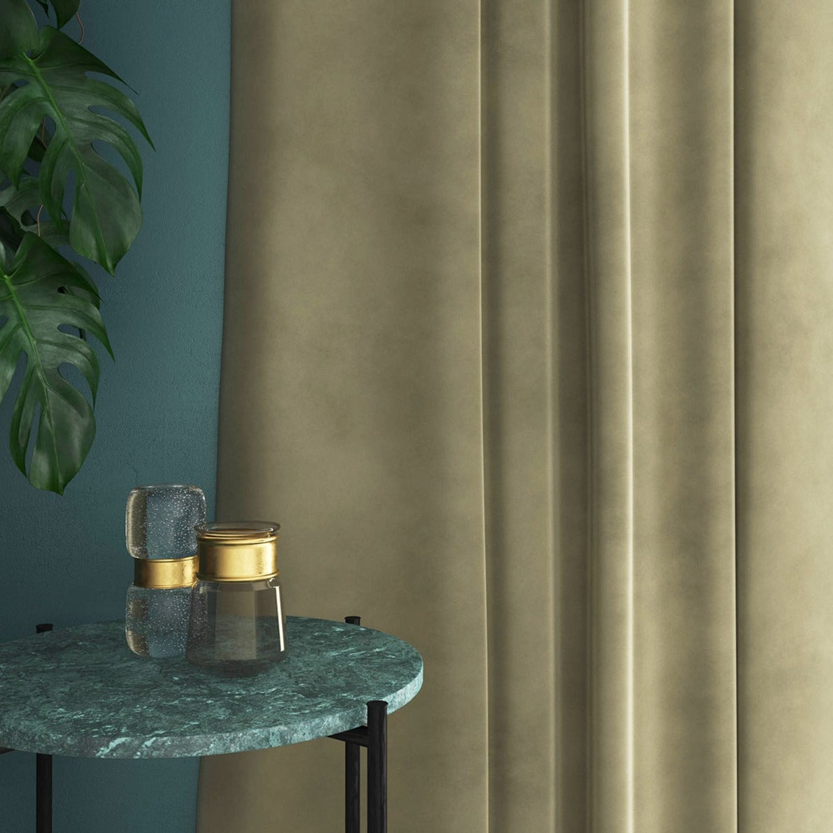 Velvet curtain in cream