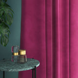 Velvet curtain in pink