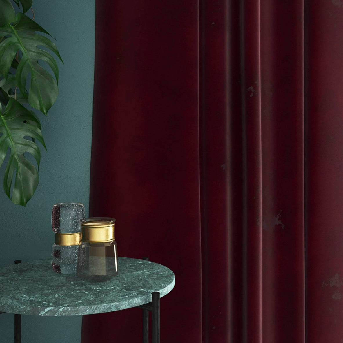 Velvet curtain in red