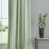 Curtain in a plain fabric, colour Mint.