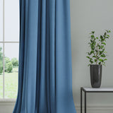 Curtain in a plain fabric, colour Denim.
