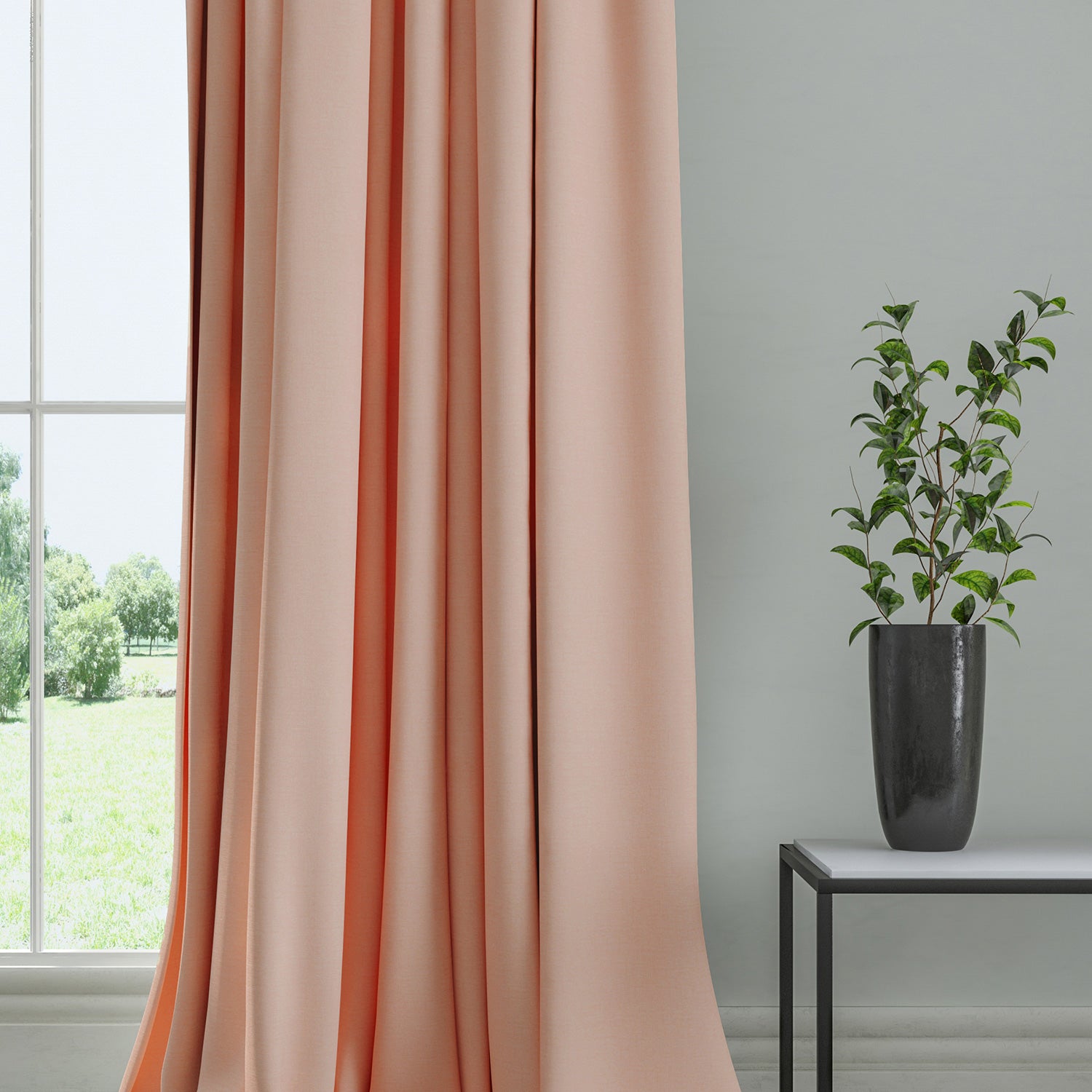 Curtain in a plain fabric, colour Pale Rose.