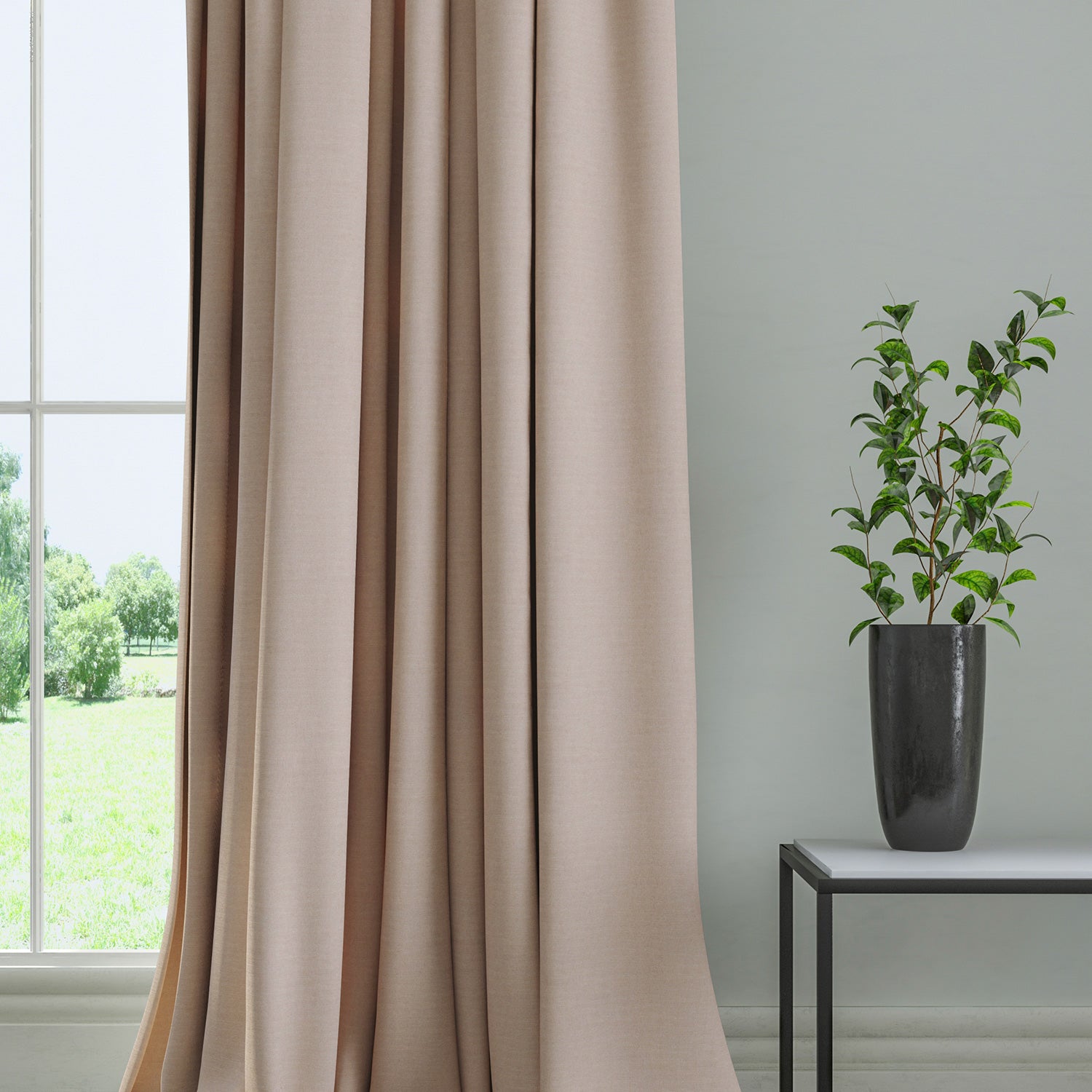 Curtain in a plain fabric, colour Grey Lilac.