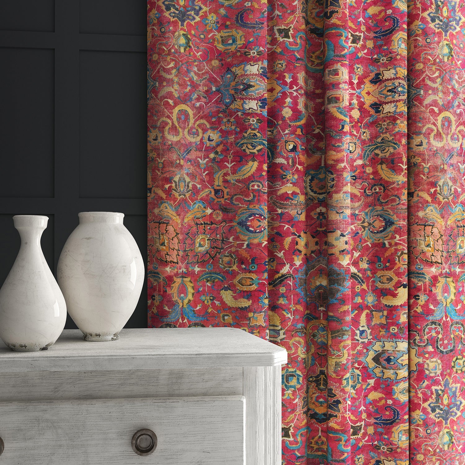 Velvet curtain in a pink and multicoloured velvet fabric with carpet design