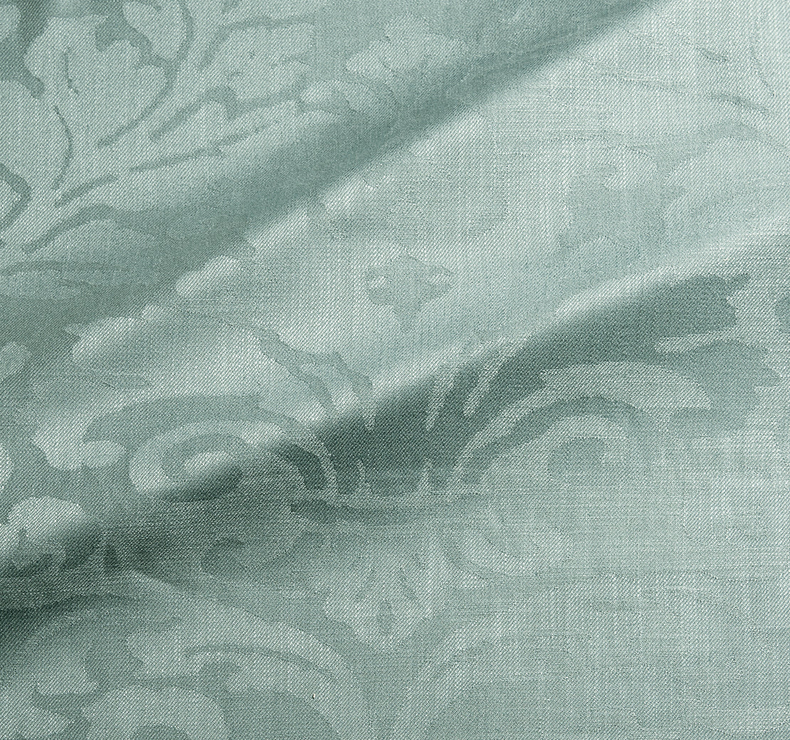 Liberty Interiors Fabric Swatch - Macdonald in Amaranth